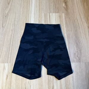 Lululemon Athletica Black Camo Bike Shorts